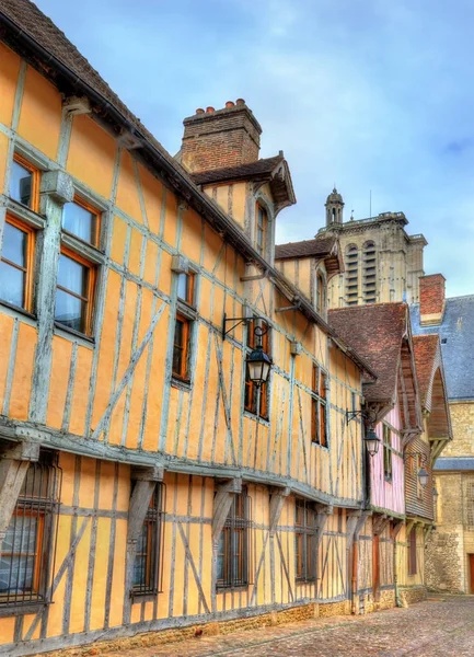 Troyes, Fransa geleneksel evleri — Stok fotoğraf