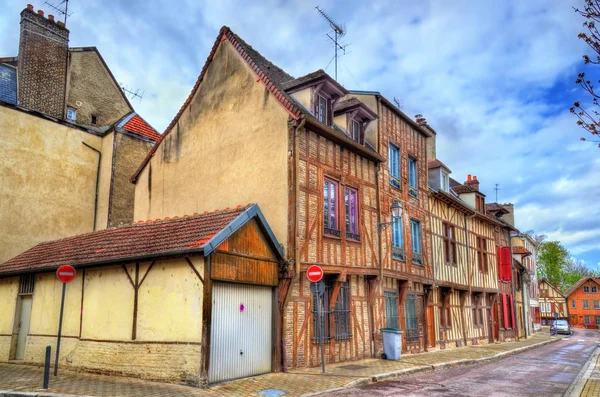 Traditional houses in Troyes, France — Stock Photo, Image