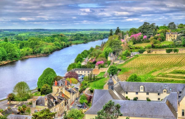 Vista de Chinon desde el castillo - Francia —  Fotos de Stock