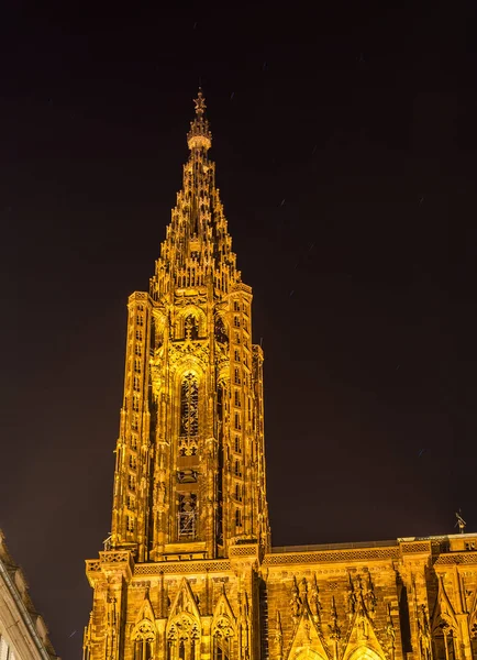 Vista da Catedral de Estrasburgo, Notre-Dame de Strasbourg - Alsácia, França — Fotografia de Stock
