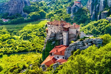 Yunanistan 'da Meteora' da Roussanou Manastırı