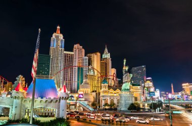 New York-New York Kompleksi Las Vegas 'taki Özgürlük Anıtı' nın bir kopyasıyla Nevada, Usa