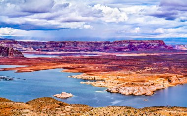 Arizona Powell Gölü 'ndeki Antilop Adası