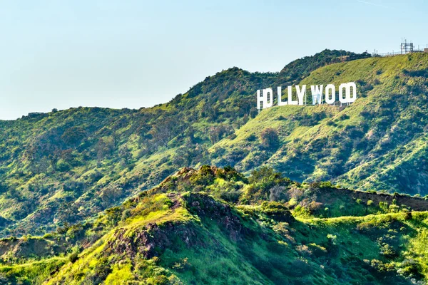 Sinal de Hollywood em Mount Lee em Los Angeles, Califórnia — Fotografia de Stock