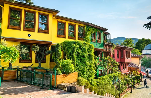 Casas tradicionais em Bursa, Turquia — Fotografia de Stock