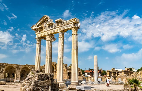 Руины храма Аполлона в Сиде, Турция — стоковое фото