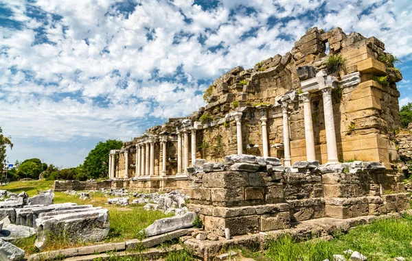 Ruiny starożytnej agory Side w Turcji — Zdjęcie stockowe