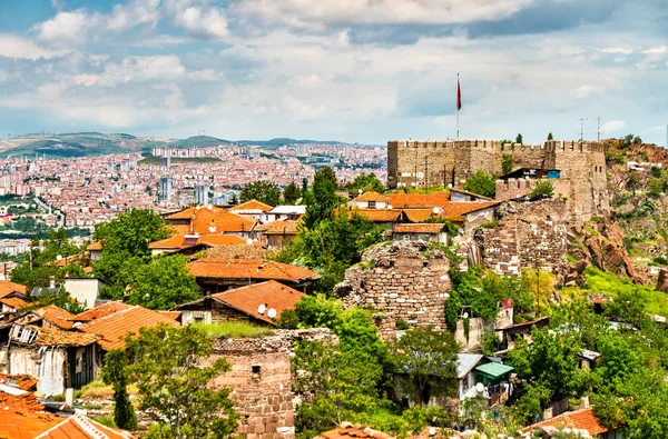 Hrad Ankara, starobylé opevnění v Turecku — Stock fotografie