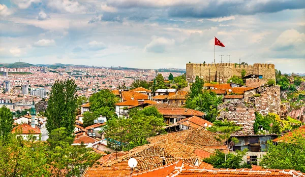 Hrad Ankara, starobylé opevnění v Turecku — Stock fotografie