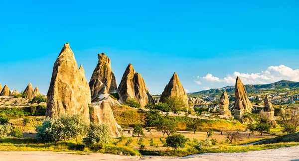 Rock formations of Rose Valley at Goreme National Park in Turkey — 스톡 사진