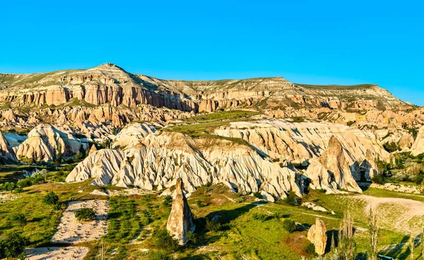 Formaciones rocosas de Rose Valley en el Parque Nacional Goreme en Turquía —  Fotos de Stock