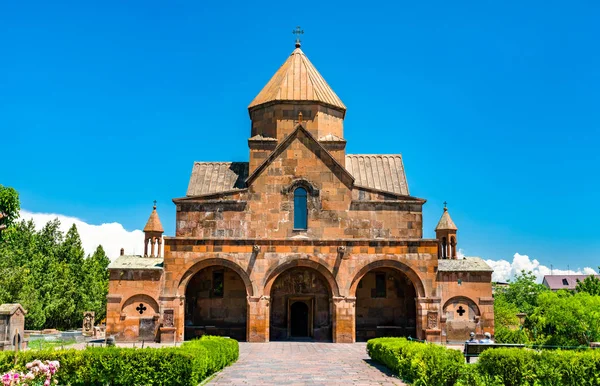 Церковь Святой Гаяне в Эчмиадзине, Армения — стоковое фото