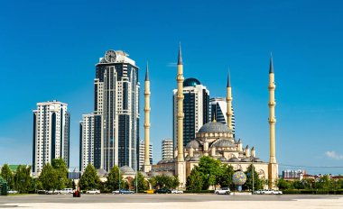 Rusya 'nın Grozny şehrindeki Çeçenistan Camiinin Yüreği