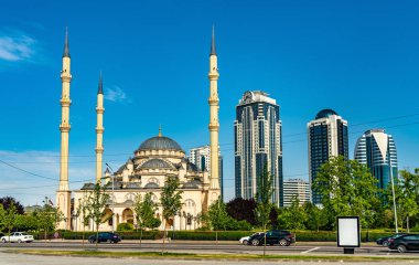 Rusya 'nın Grozny şehrindeki Çeçenistan Camiinin Yüreği