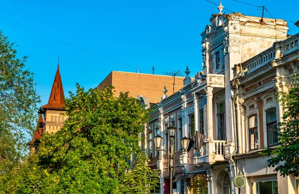 Traditionele Russische architectuur in Saratov — Stockfoto