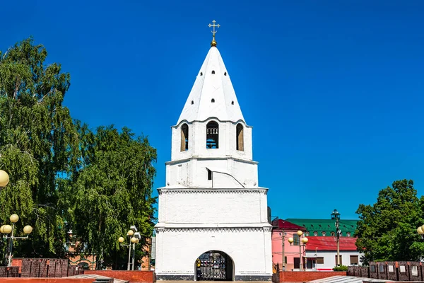 Spasskaja-Turm im Kreml von Syzran in Russland — Stockfoto