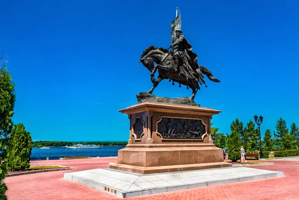 Monument över prins Grigory Zasekin, Samaras grundare. Ryssland — Stockfoto