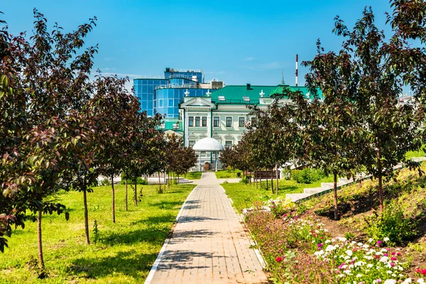 Park at Kazan Federal University in Russia — Stockfoto