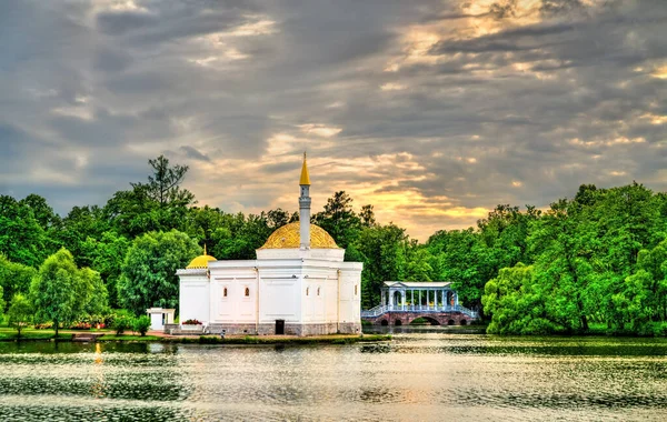 Puşkin, Rusya 'daki Catherine Park' taki Türk hamamı ve camii — Stok fotoğraf