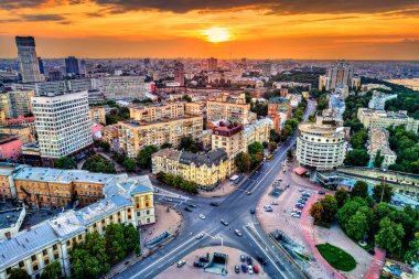 Pechersk 'teki Glory Meydanı' nın havadan görünüşü - Orta Kiev, Ukrayna