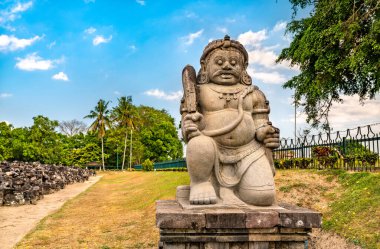 Orta Cava, Endonezya 'daki Prambanan' daki Sewu Tapınağı