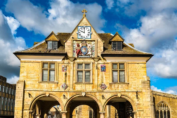 Guildhall at Cathedral Square in Peterborough, England — Stock Photo, Image