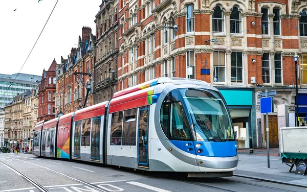 Straßenbahn in Birmingham, England — Stockfoto