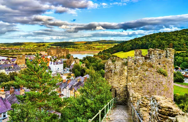 Conwy town walls in Wales, UK — Stock Photo, Image