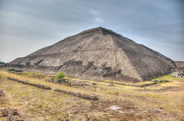 Güneş Teotihuacan Piramidi