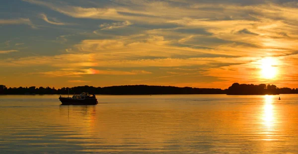 Kvällen i Mueritz National Park, Mecklenburg Lake District, Tyskland — Stockfoto