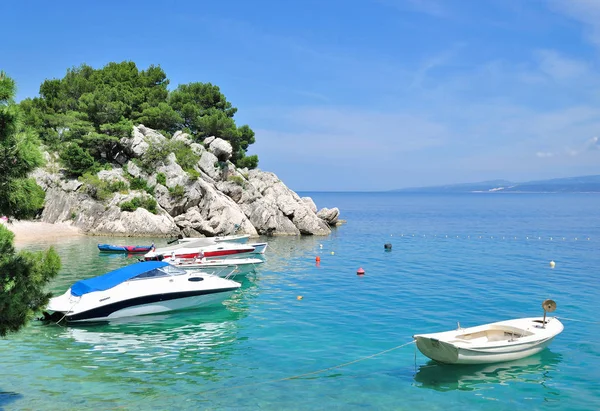 Brela, Makarska Riviera, Adria, Kroatien — Stockfoto