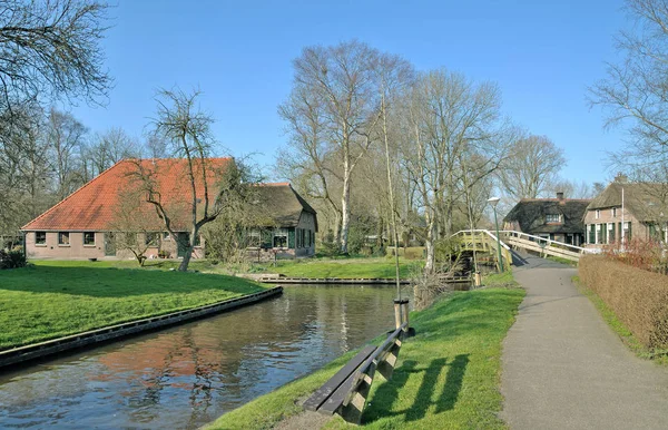 Miejscowości Giethoorn, Holandia, kraje Beneluksu — Zdjęcie stockowe
