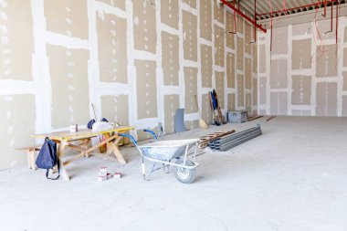 Farklı araçları kümesi, ürünler pl duvarlarla kapalı yerleştirilir