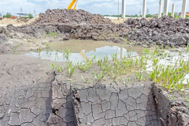 Manzara dönüşüm inşaat alanında, drai ile kentsel alana