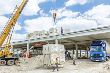 Vinçler-Mobil vinç cam yünü çatı büyük u paketi yükseltme