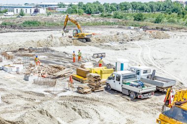 Crane, Kamyon Park sitesi yapı