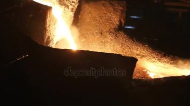 Erimiş çelik dökme