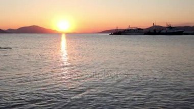 Güzel gün batımı kontrast atış