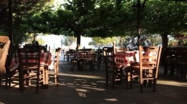 Dış geleneksel lokali restoran sabahın erken saatlerinde 