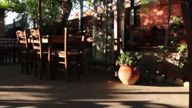 Dış geleneksel lokali restoran sabahın erken saatlerinde 