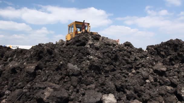 Zrenjanin Vojvodina Srbsko Května 2015 Výhled Buldozer Crawler Zatímco Pohybuje — Stock video