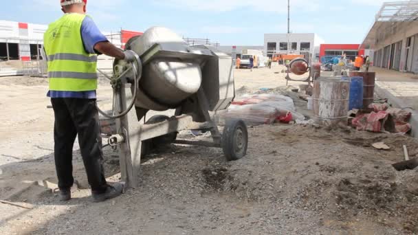 Zrenjanin Voyvodina Sırbistan Mayıs 2015 Şçi Arabası Çimento Karıştırıcı Betondan — Stok video