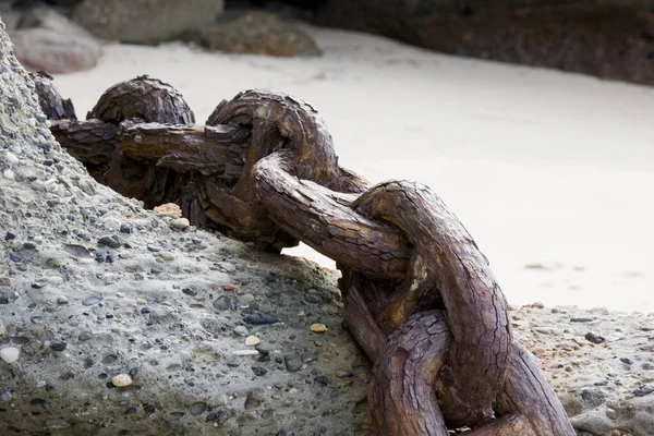 Rusty chain — Stock Photo, Image