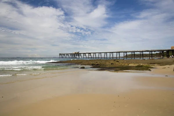 Pier bij Catherine Hill Bay — Stockfoto