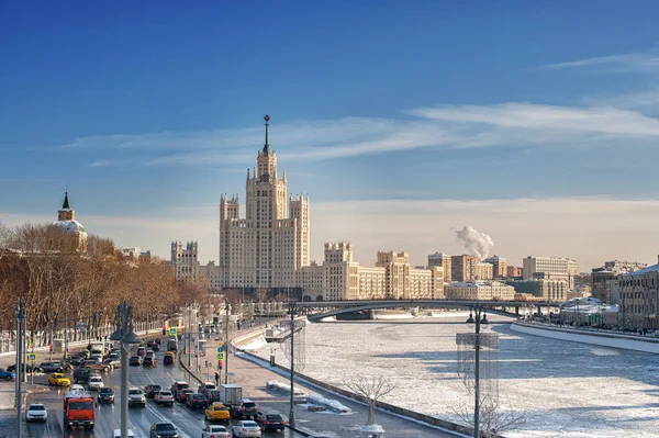 Tekintse Meg Szárnyaló Híd Park Zaryadye Moszkva — Stock Fotó
