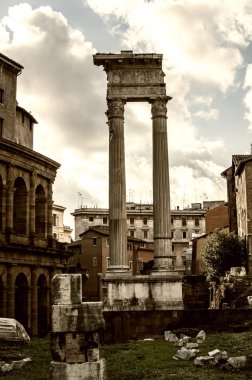Roma, İtalya imparatorluk forumlarda taş sütunlar