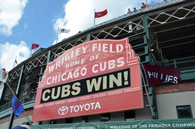 Wrigley Field kazanmak sonra oturum