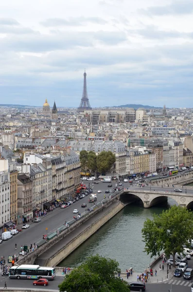 Notre dame de paris, France — стоковое фото