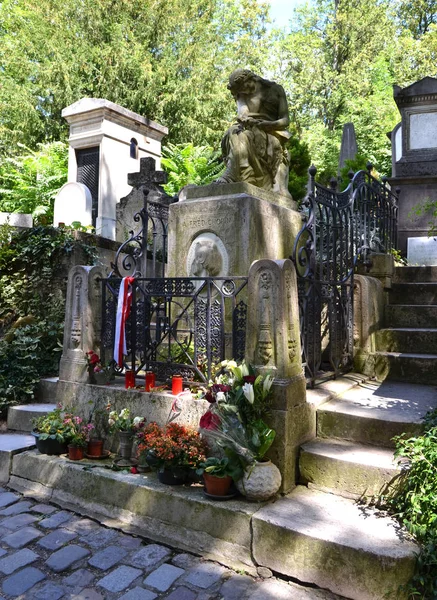 Cmentarz Pere Lachaise w Paryżu — Zdjęcie stockowe