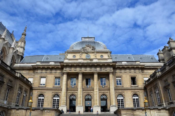 Justizpalast in Paris — Stockfoto